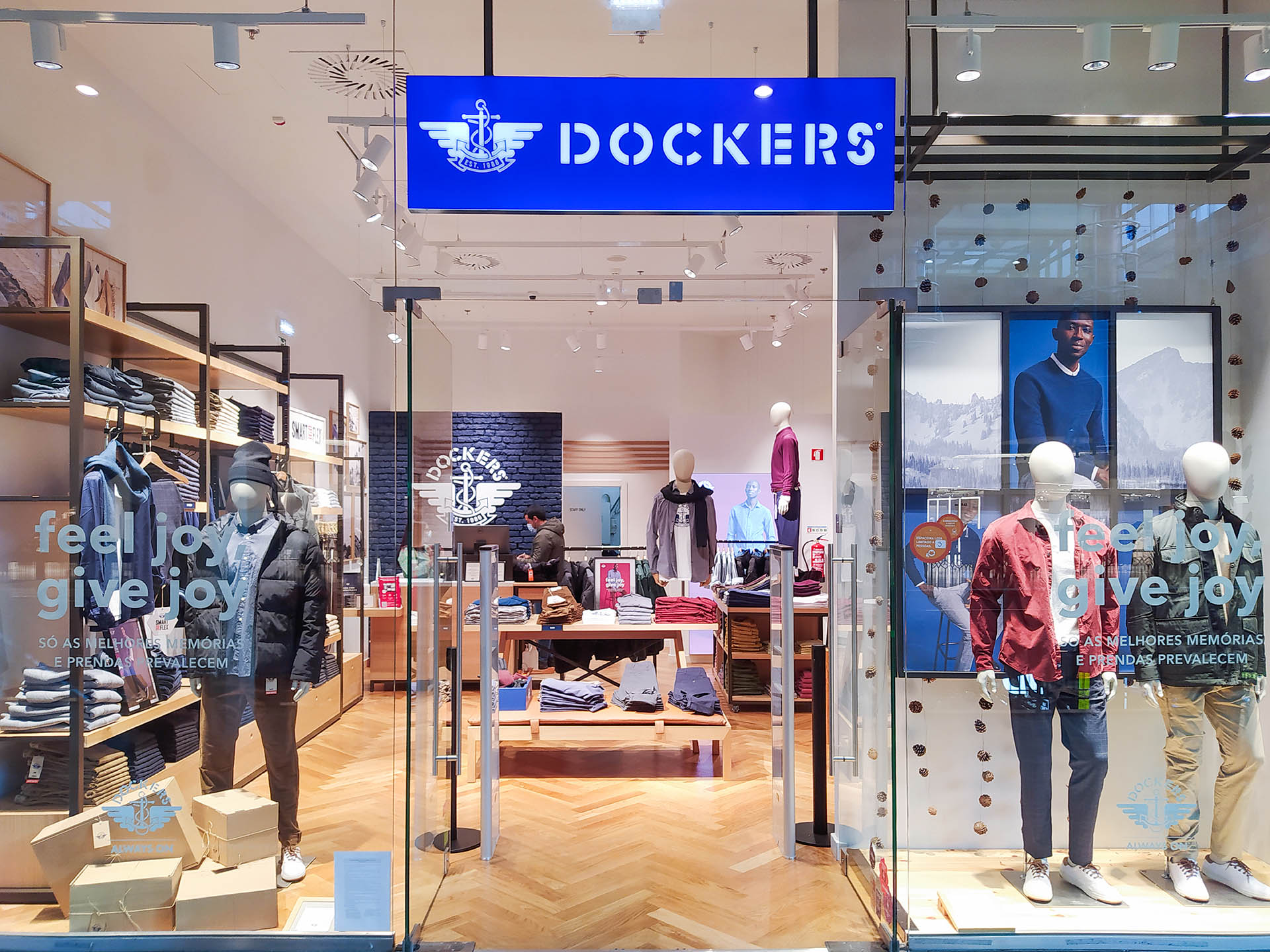 entrada loja dockers
