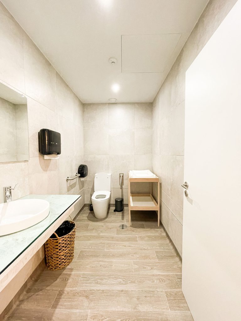 construção clinica de obstetrícia no porto