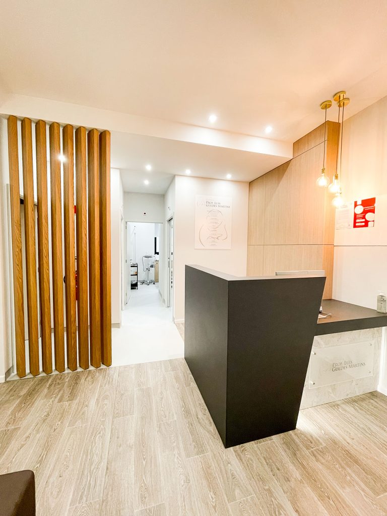 construção clinica de obstetrícia no porto