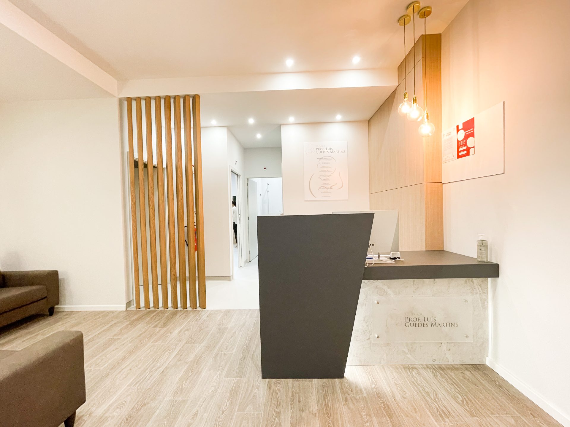 construção clinica de obstetrícia no porto
