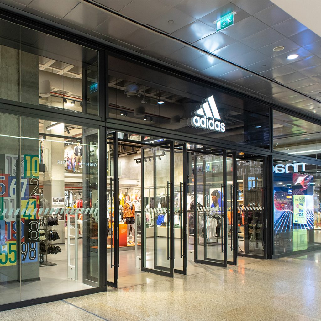 Remodelação loja Adidas no shopping Braga Parque