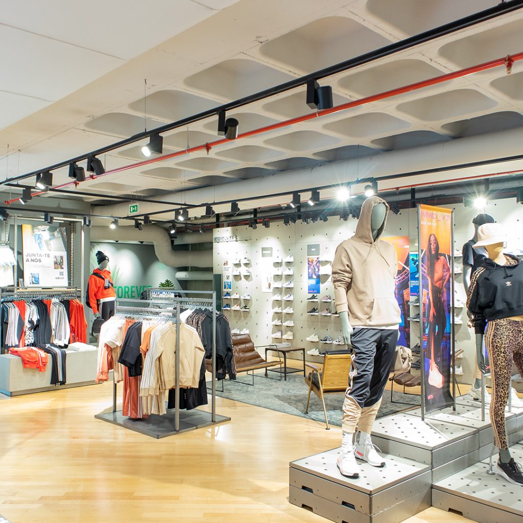 Remodelação loja Adidas no shopping Braga Parque