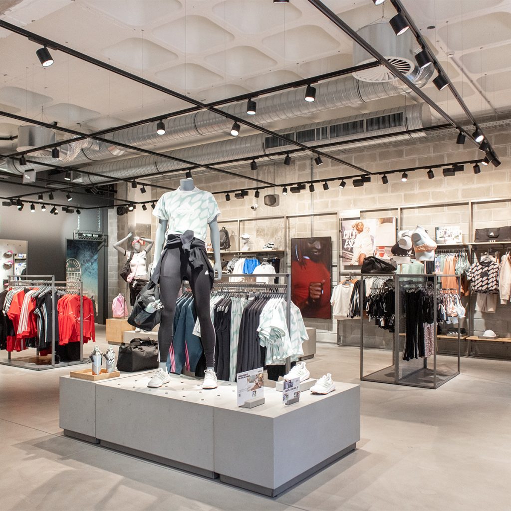 Remodelação loja Adidas Aveiro 3
